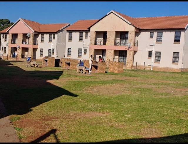 3 BEDROOM APARTMENT FOR SALE IN GROBLERPARK